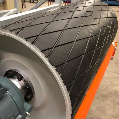 Резиновая футерование приводного барабана горячим способом